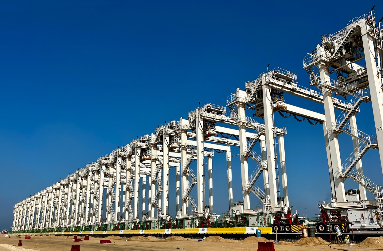 润邦股份第四届全球销售大会在南通成功举办,全球近 400 位嘉宾共绘高端装备新蓝图(图3) 润邦股份第四届全球销售大会在南通成功举办,全球近 400 位嘉宾共绘高端装备新蓝图(图3)