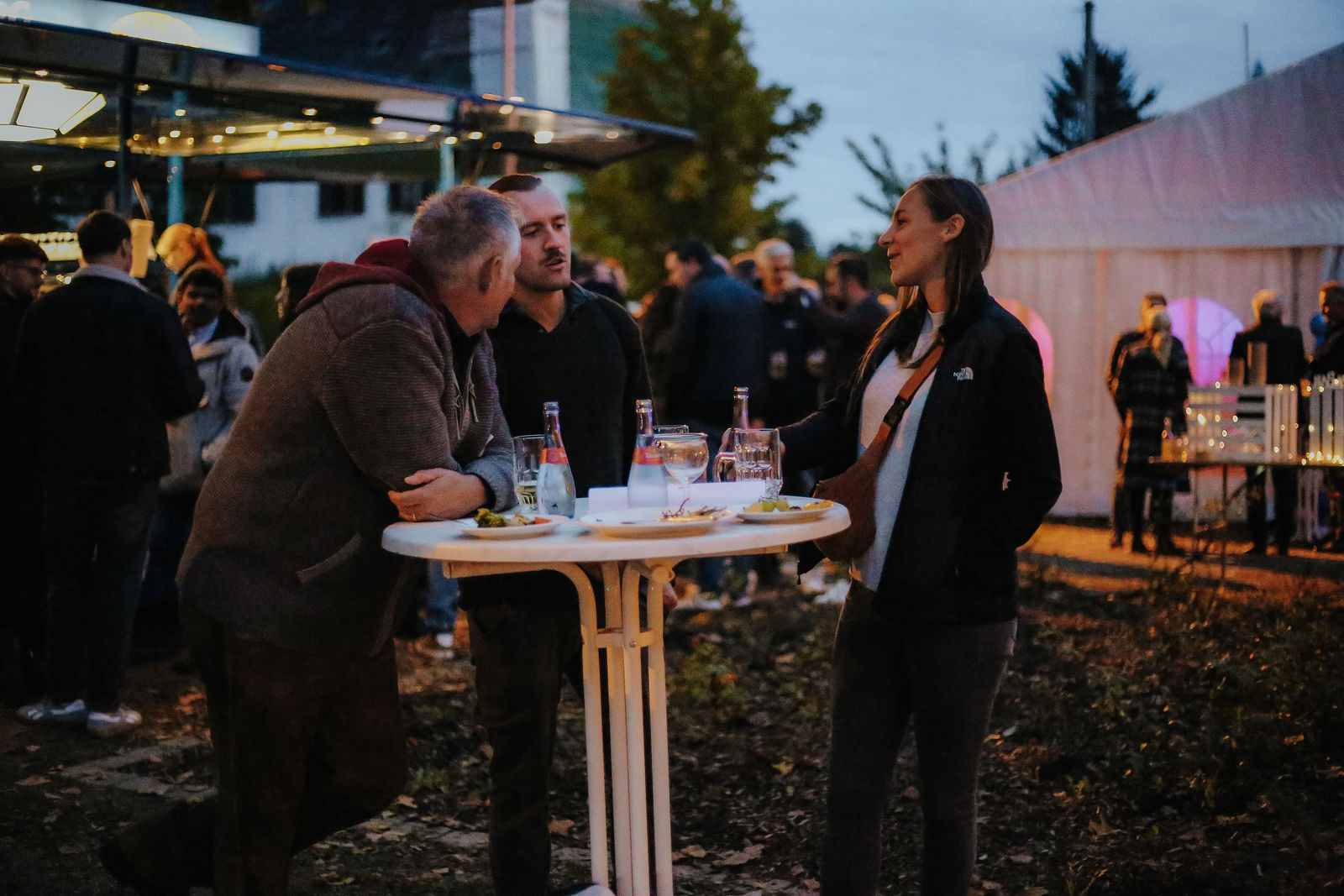 KOCH喜迎80周年庆典，润邦股份致贺共启新征程(图3)